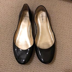 Black patent flats